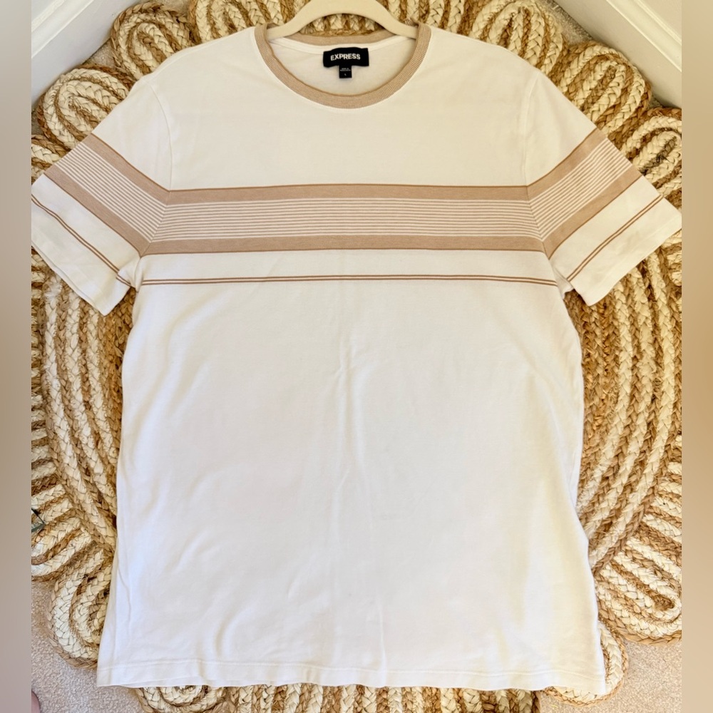 🌾 Express Men's Short Sleeve Shirt in Cream and Tan